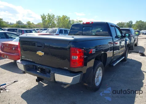 2011 Chevrolet Silverado 1500 Ltz z USA, uszkodzony, nr VIN 1GCRKTE34BZ422065